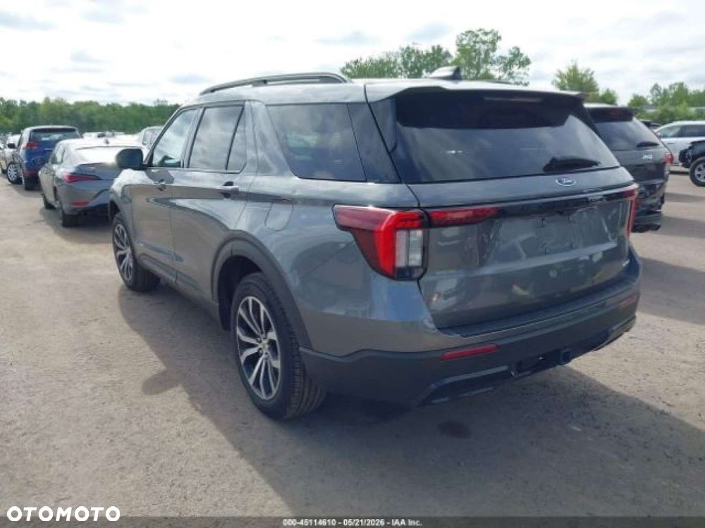 Ford Explorer - 9