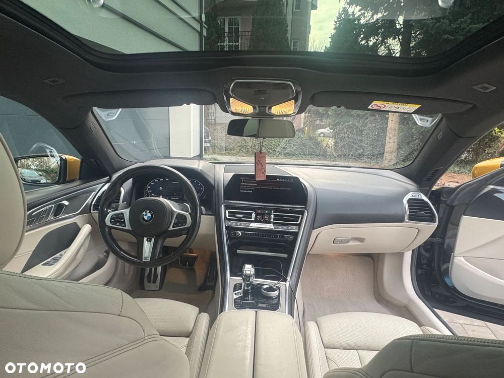 BMW Seria 8 - 16