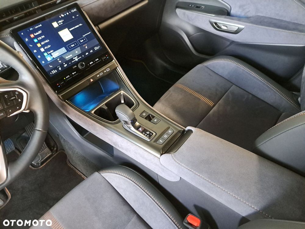 Lexus LBX 1.5 Hybrid Cool - 28