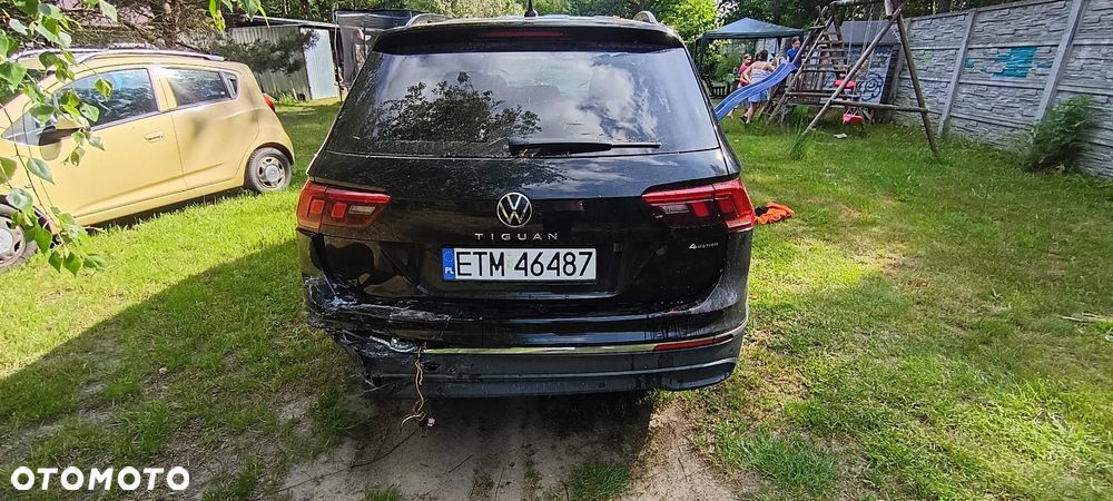 Volkswagen Tiguan Allspace 2.0 TSI 4Mot Elegance DSG - 16