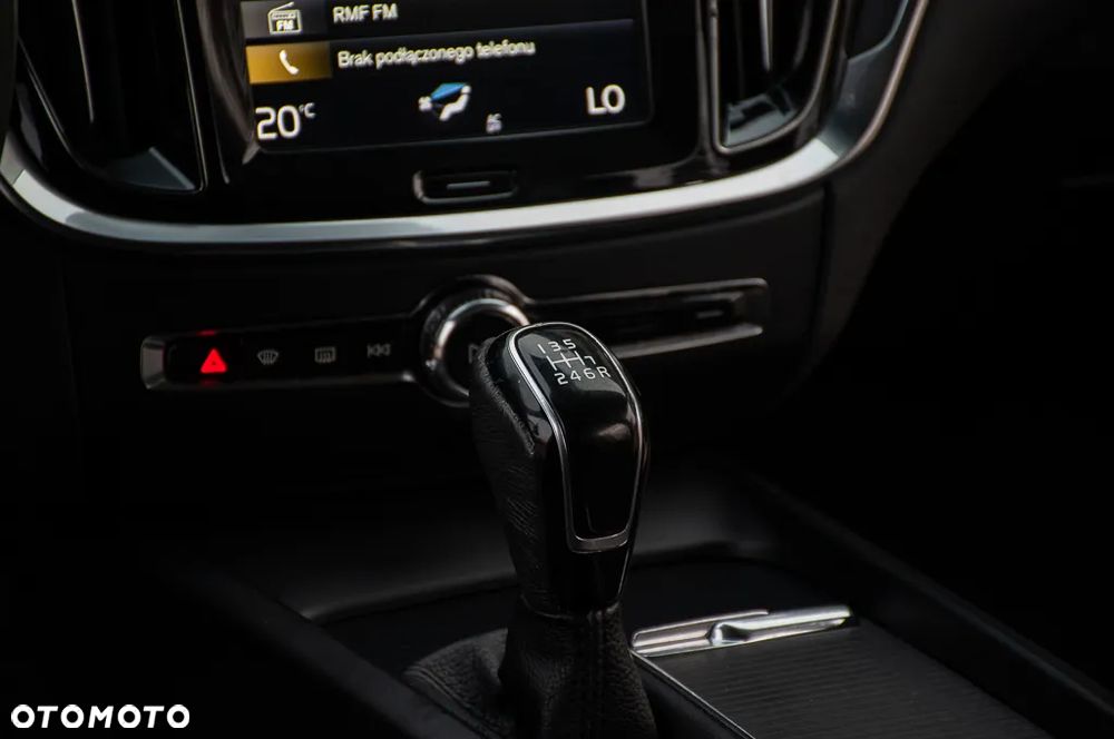 Volvo V60 D3 Momentum Core - 30