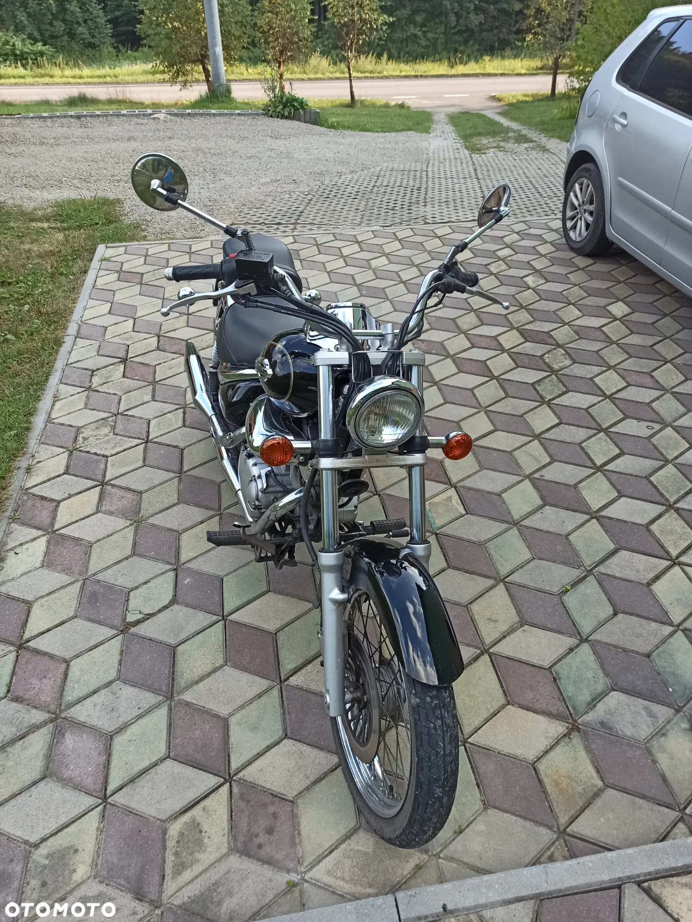 Suzuki Intruder - 4
