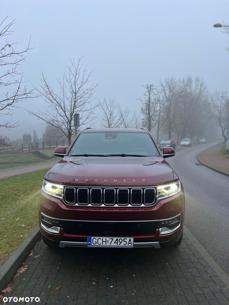 Jeep Wagoneer - 2