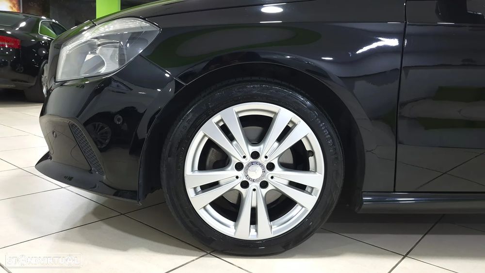 Mercedes-Benz A 200 d Urban - 23