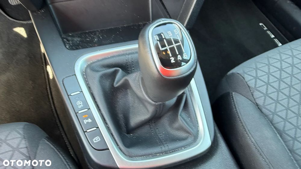 Kia Ceed 1.0 T-GDI 120 OPF Edition 7 - 31