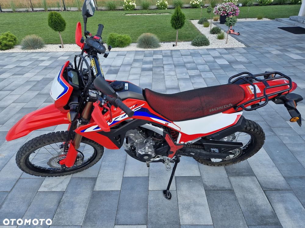 Honda CRF - 4