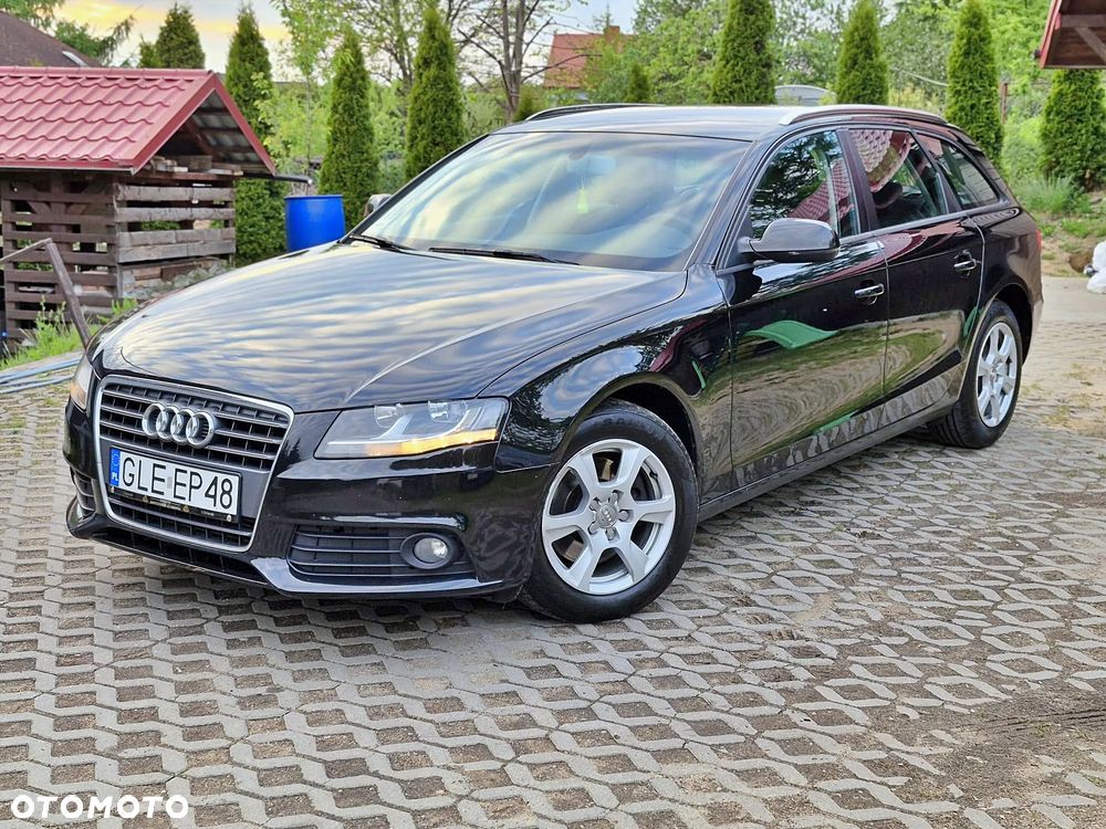 Audi A4 Avant 2.0 TDI DPF Ambiente - 1