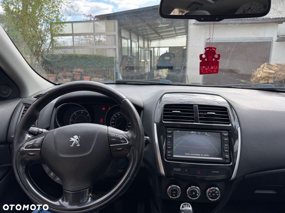 Peugeot 4008 - 12