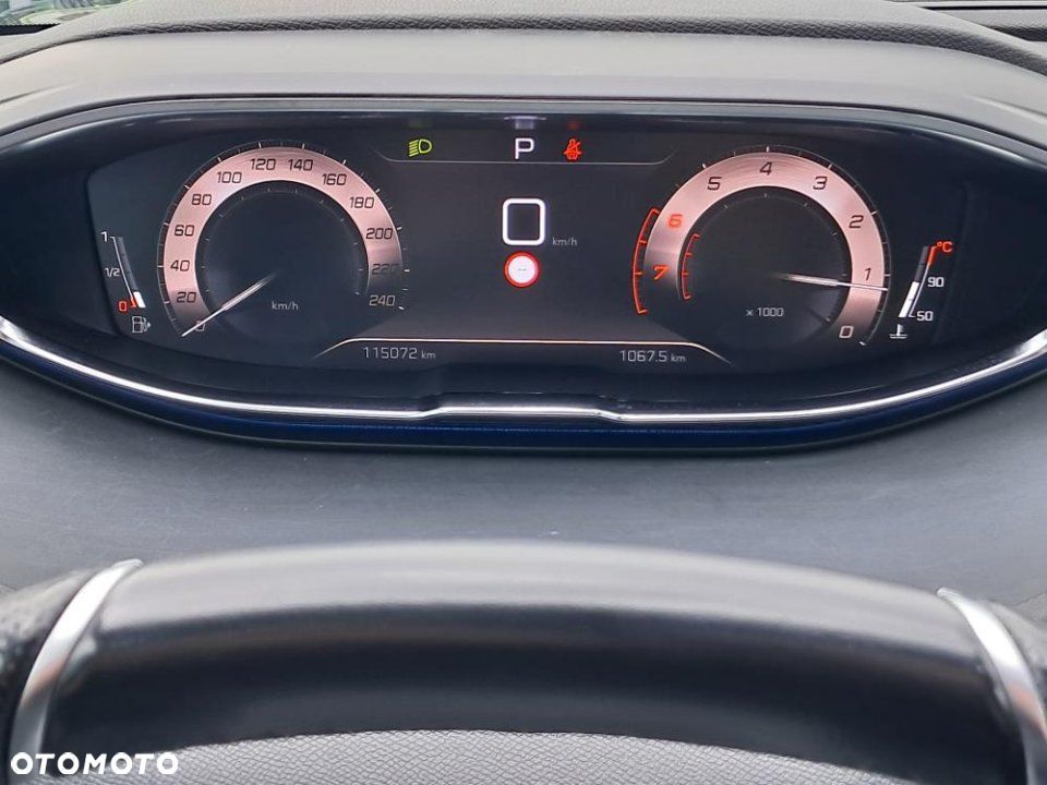 Peugeot 5008 - 31