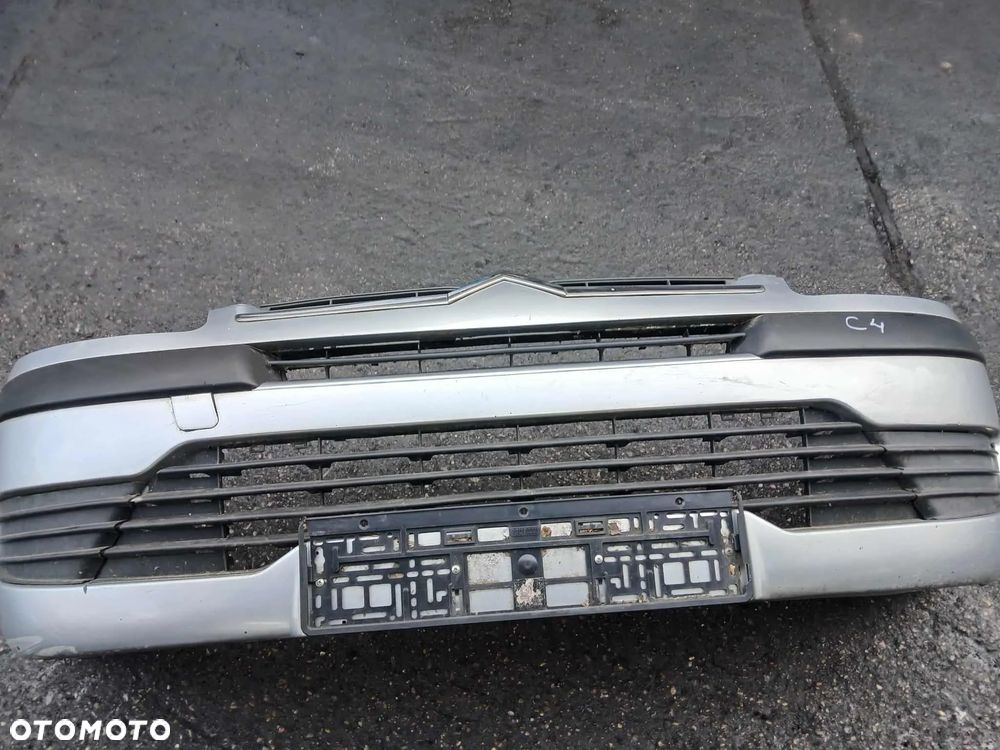 Citroen C4 Zderzak przedni - 1