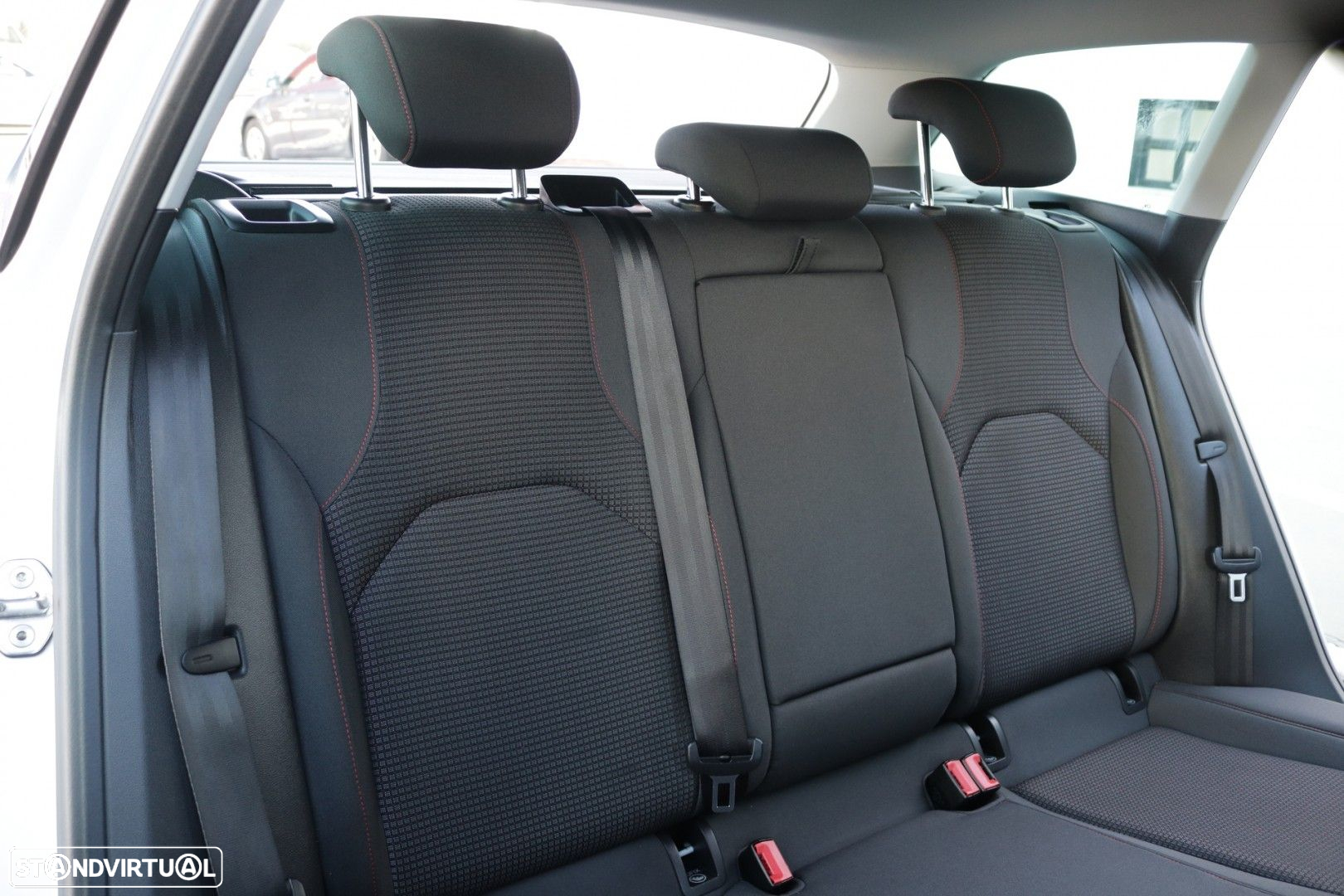 SEAT Leon ST 1.0 EcoTSI FR S/S - 23