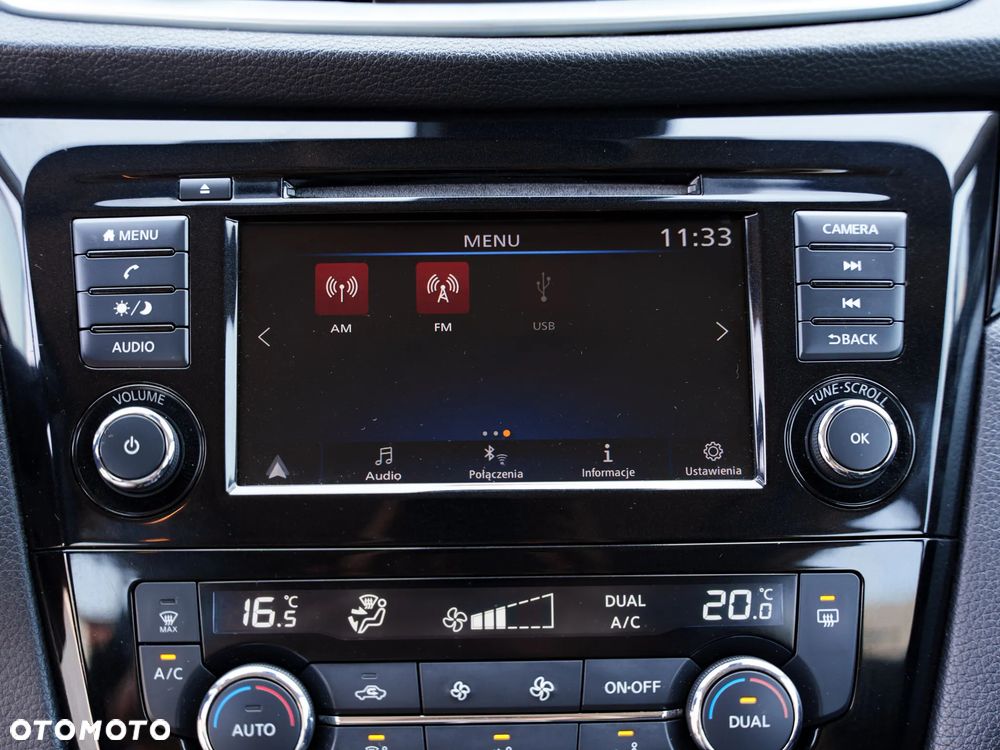 Nissan Qashqai 1.3 DIG-T N-Tec DCT - 32