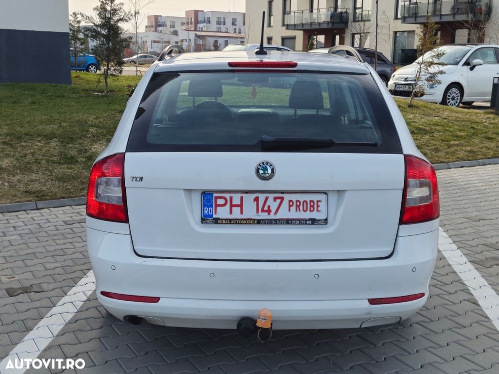 Skoda Octavia 1.6 TDI DPF Elegance - 5