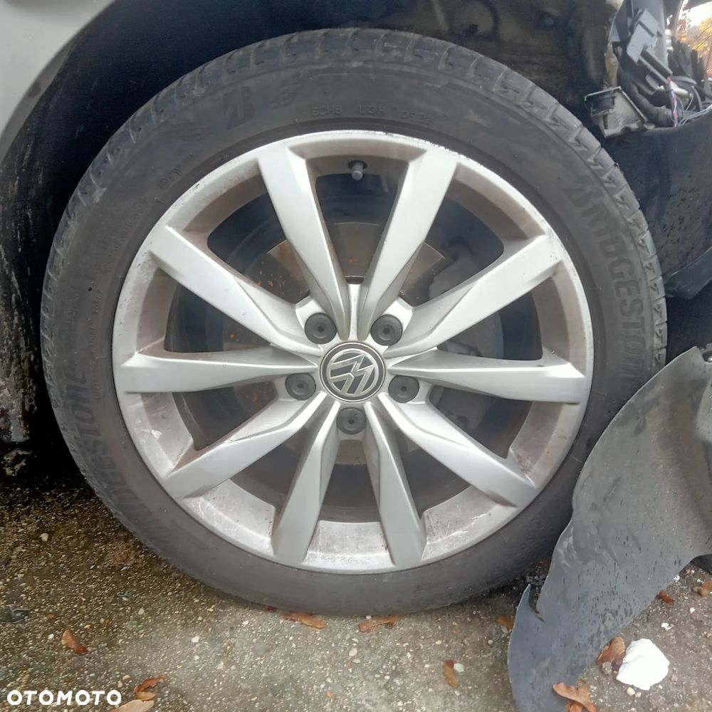 Volkswagen Golf VII 1.6 TDI BMT Highline - 3