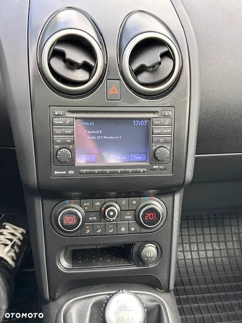 Nissan Qashqai 2.0 dCi 4 x 4 DPF acenta - 9