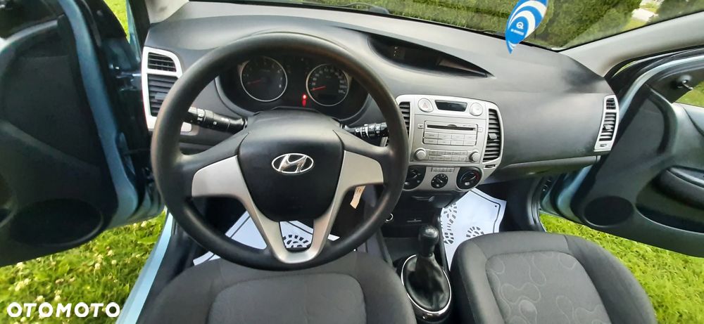 Hyundai i20 - 23