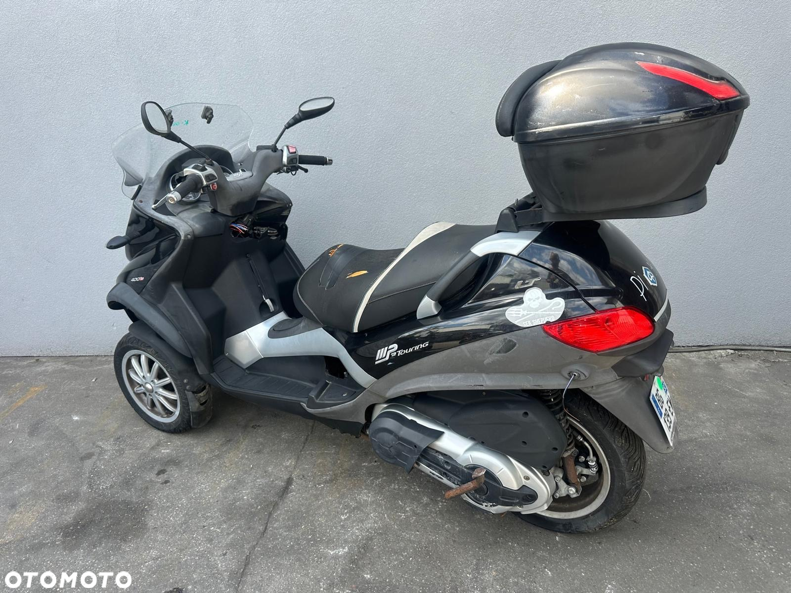 Piaggio MP-3 - 3