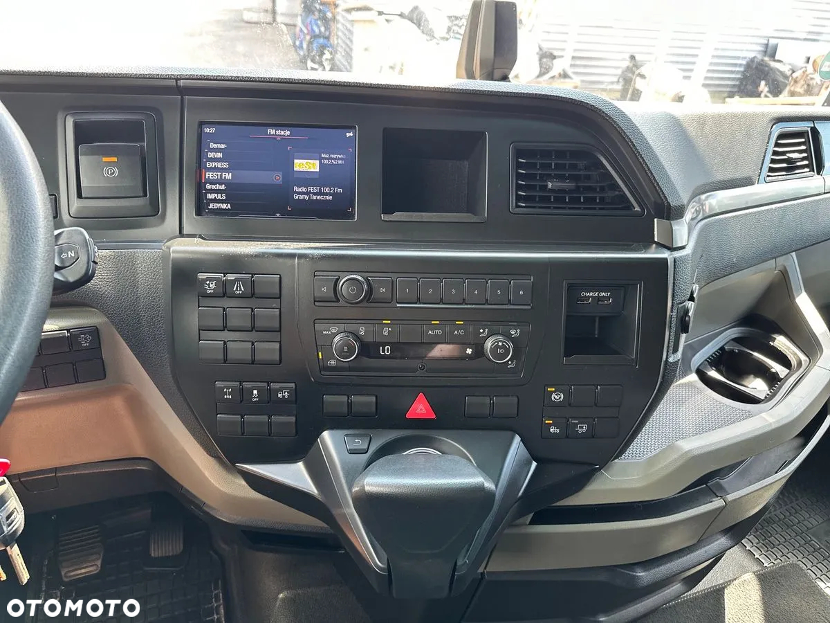 MAN TGX 18.510 4x2 LL SA - 17