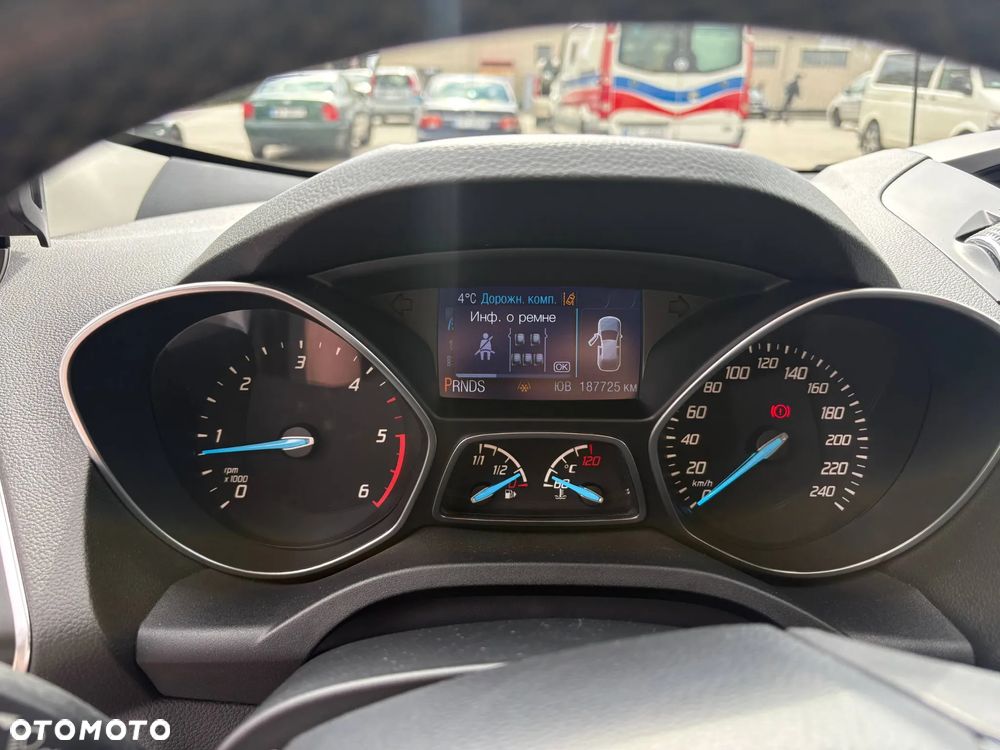 Ford Kuga 2.0 TDCi 4WD Trend - 3