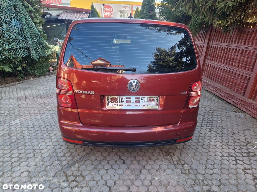 Volkswagen Touran - 3