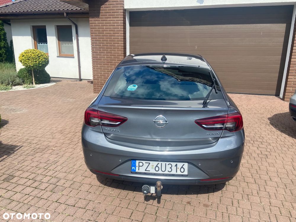 Opel Insignia 1.5 T Innovation S&S - 10
