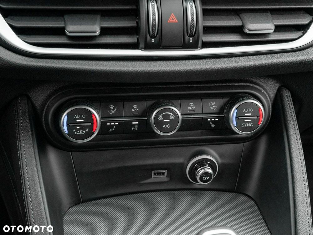 Alfa Romeo Stelvio 2.0 Turbo Sprint Q4 - 20