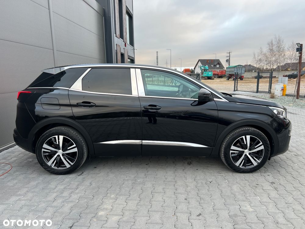 Peugeot 3008 PureTech 130 Stop & Start GPF Allure - 9