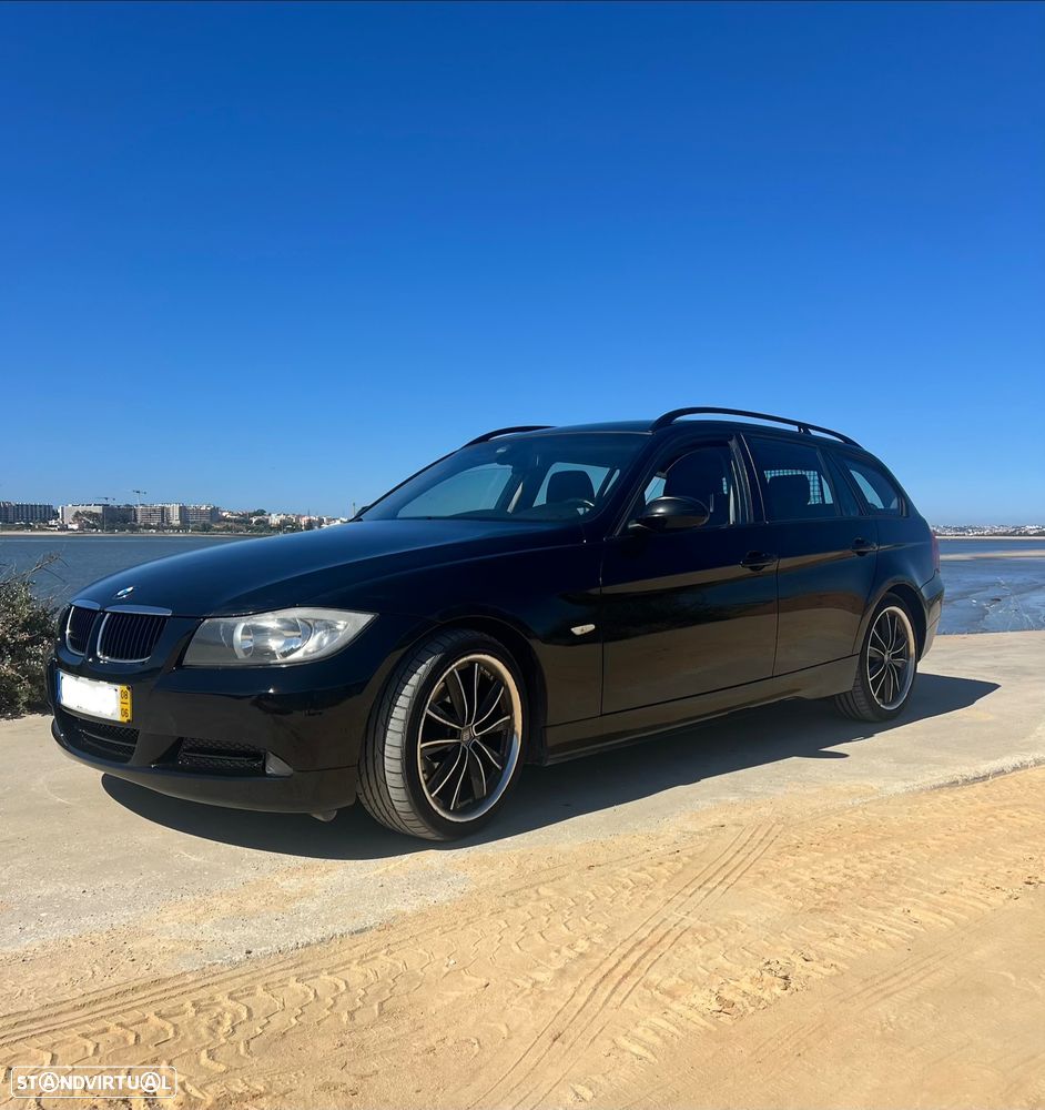 BMW 318 d Dynamic - 4