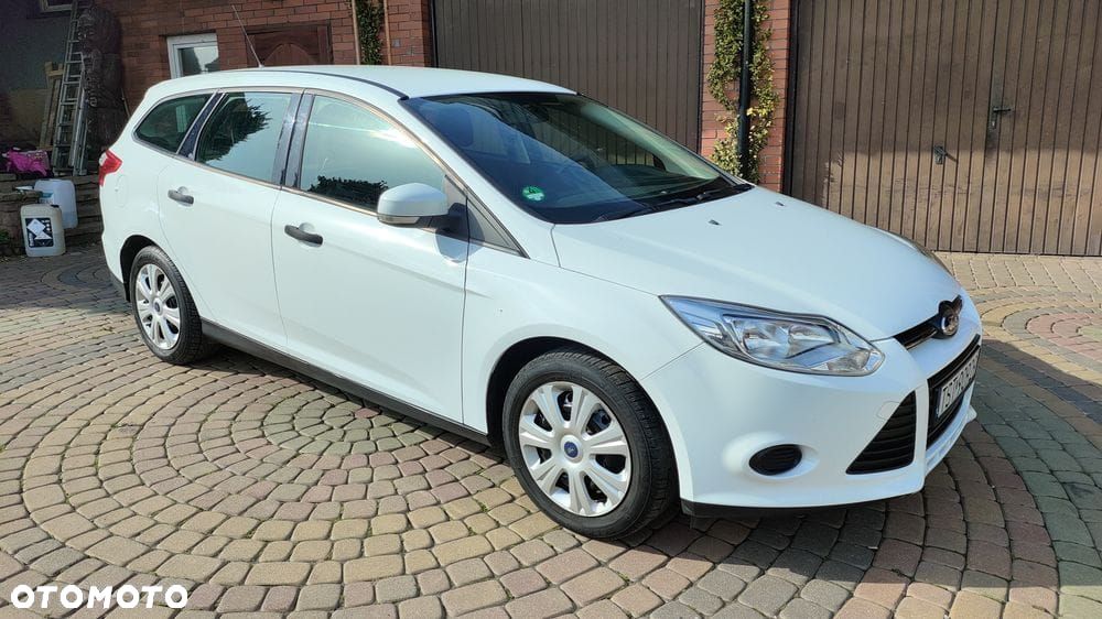 Ford Focus 1.0 EcoBoost Start-Stopp-System Ambiente - 8