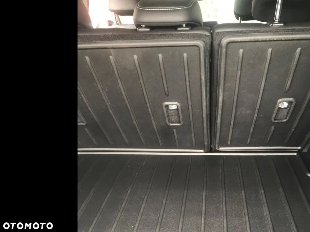Mazda CX-50 - 8
