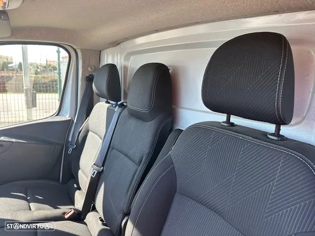 Renault TRAFIC TETO ALTO LONGA 145 CV - 20