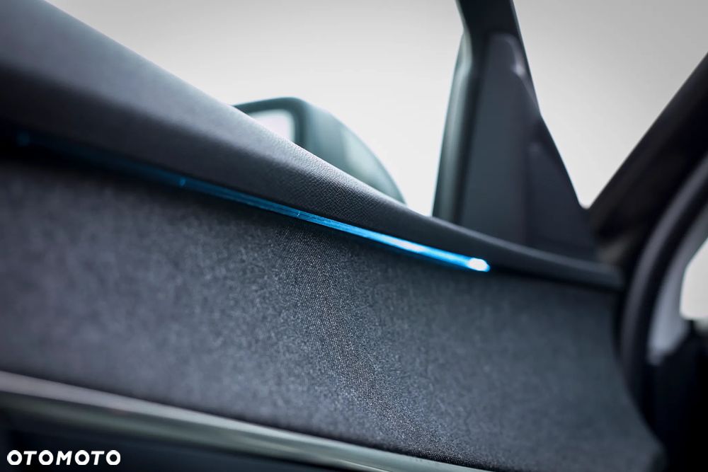 Peugeot 3008 1.6 BlueHDi Allure S&S - 24