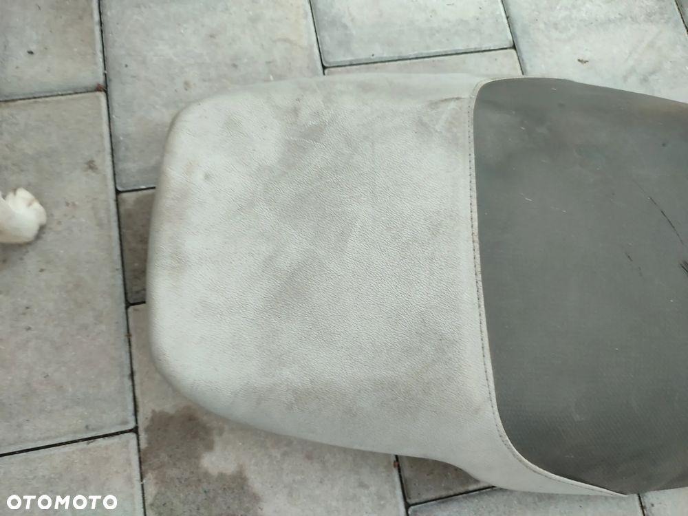 Kanapa, fotel, siedzenie Peugeot Speedfight 2 - 6