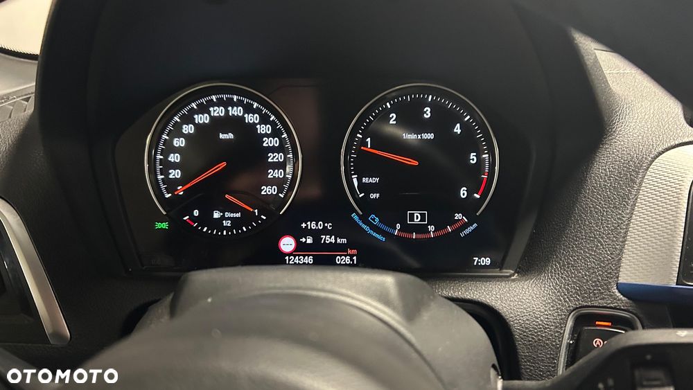 BMW Seria 2 220d Sport-Aut M Sport - 16