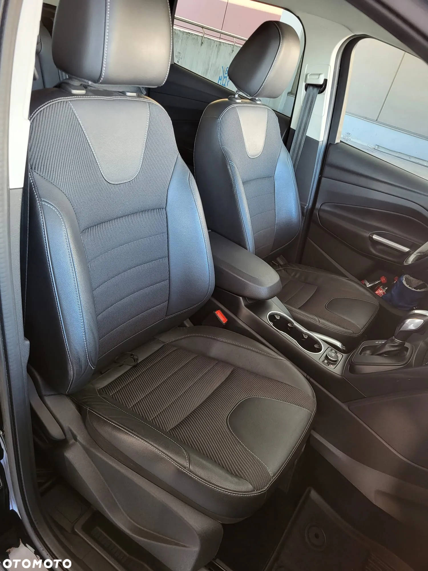 Ford Kuga 2.0 TDCi 4WD Titanium - 16