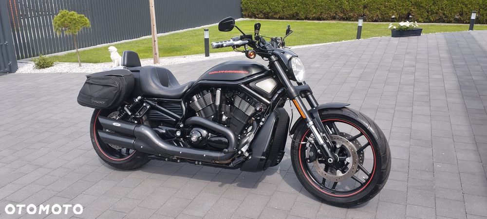 Harley-Davidson V-Rod Night Rod - 1