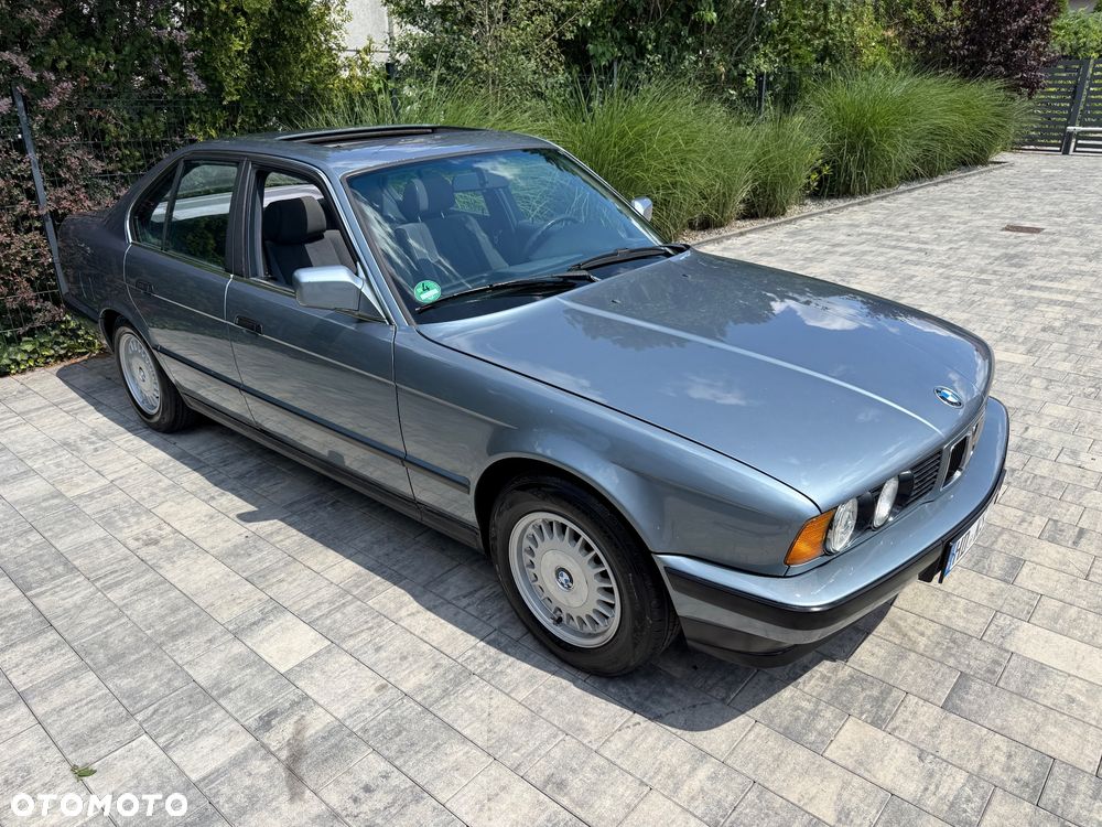 BMW Seria 5 525i - 15