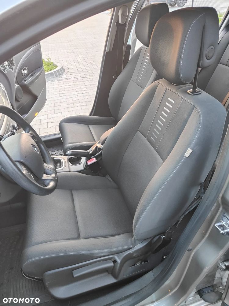 Renault Megane 1.5 dCi Authentique - 20