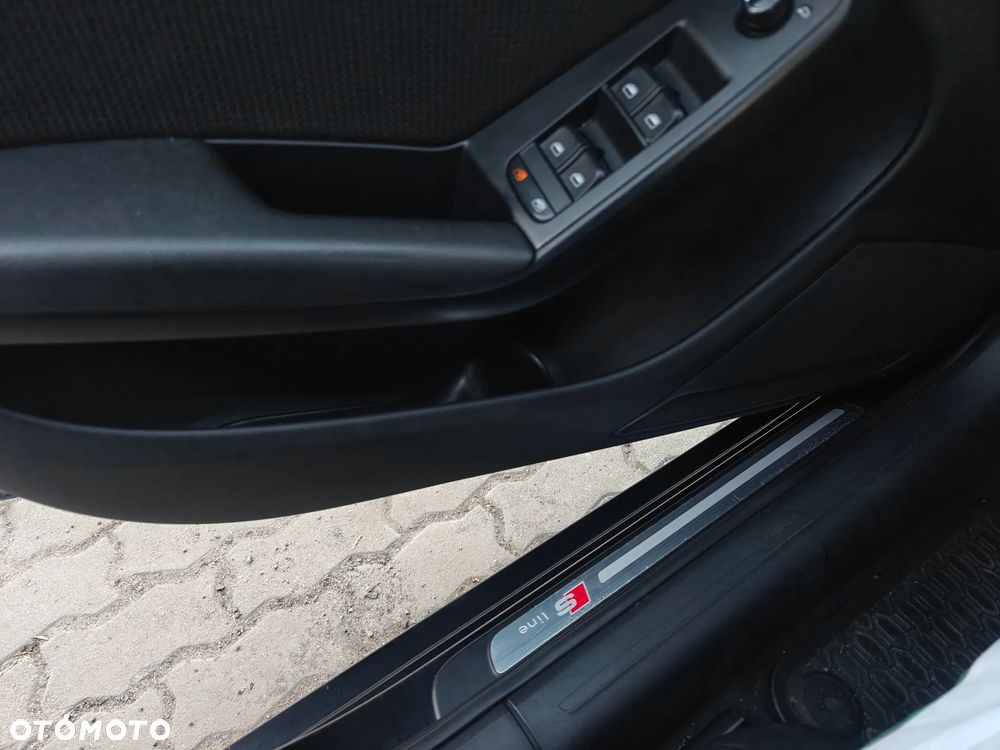 Audi A4 Avant 2.0 TDI DPF - 38