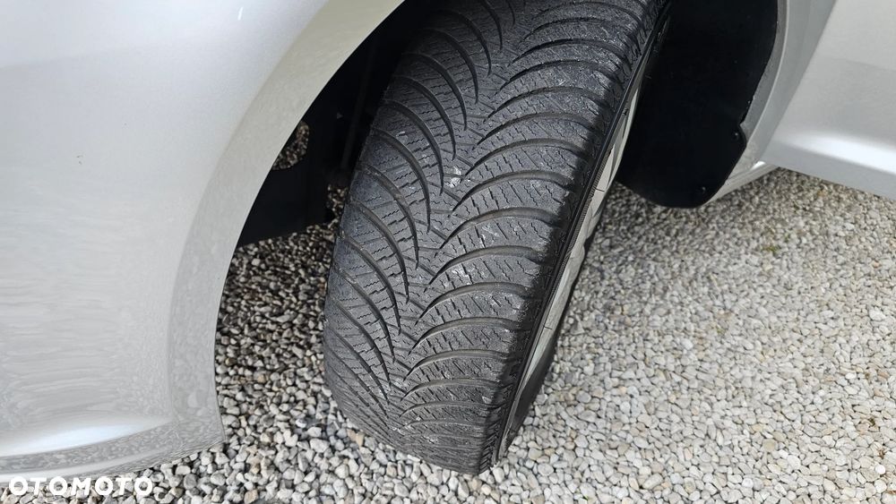 Volkswagen Touran 1.4 TSI Comfortline - 33