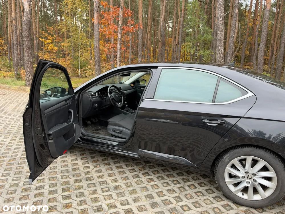 Skoda Superb 2.0 TDI Style - 14
