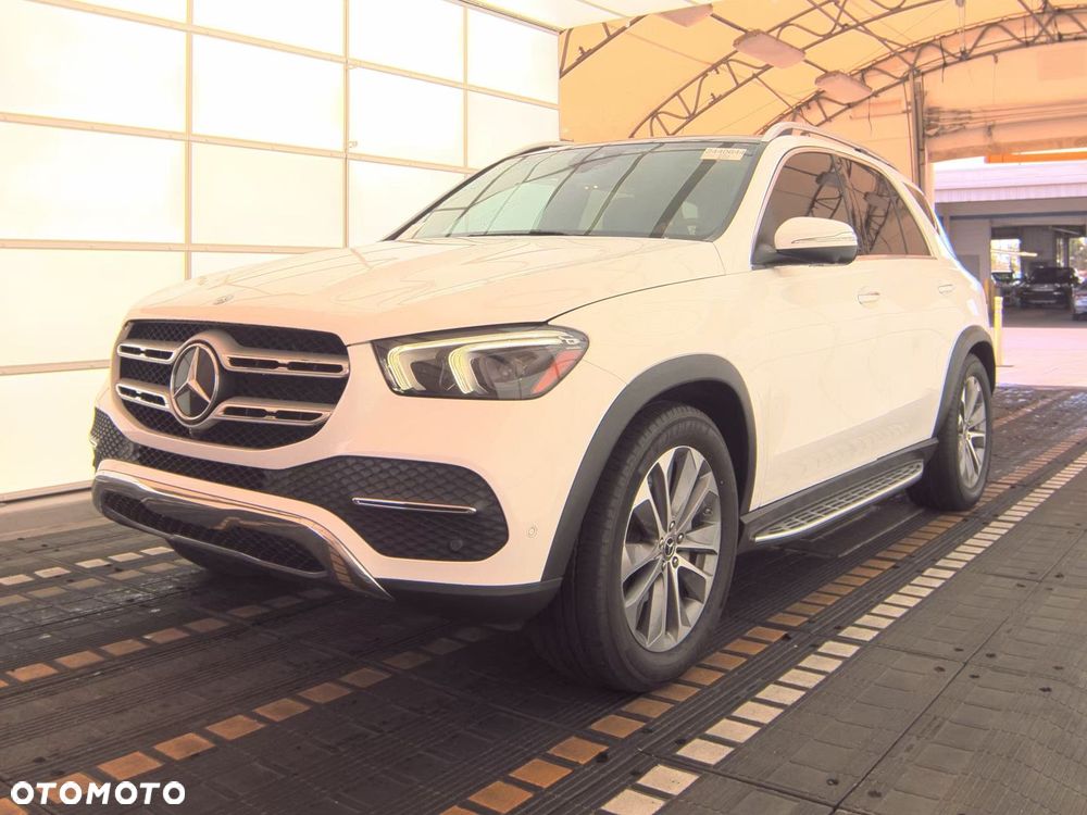 Mercedes-Benz GLE - 18