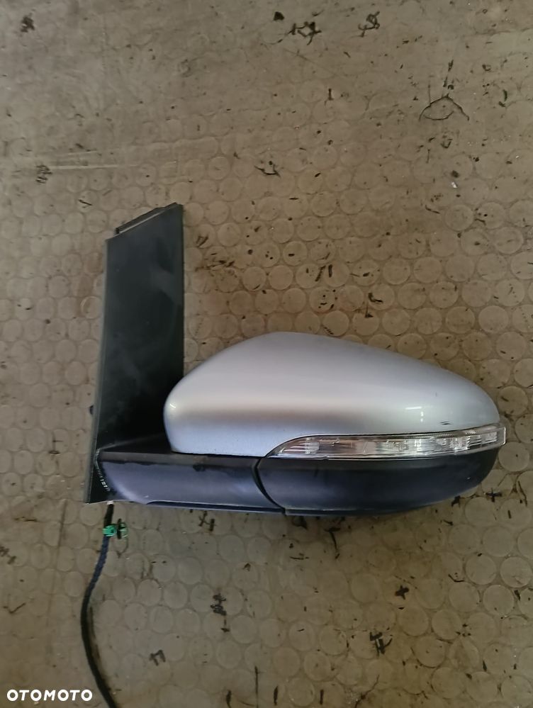 LA7W lusterko prawe lewe 6 PIN VW Touran 09-15 czesci - 2