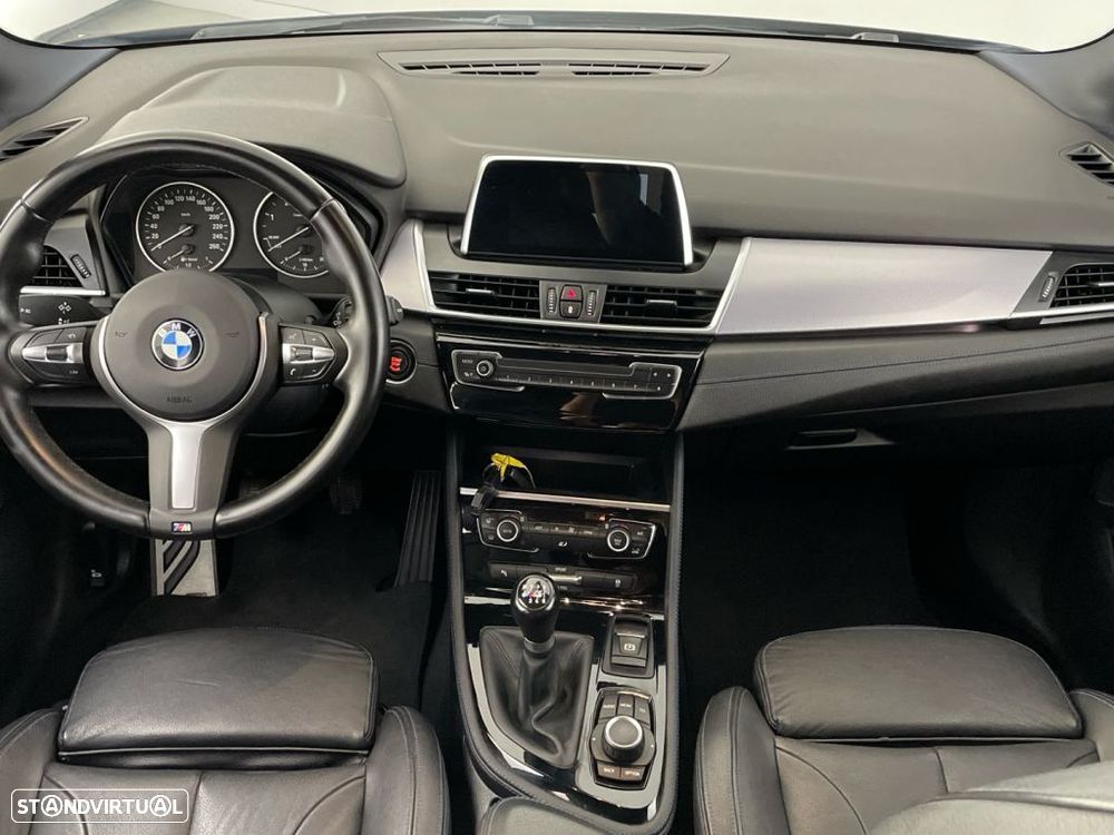 BMW 216 Active Tourer d Pack M - 10