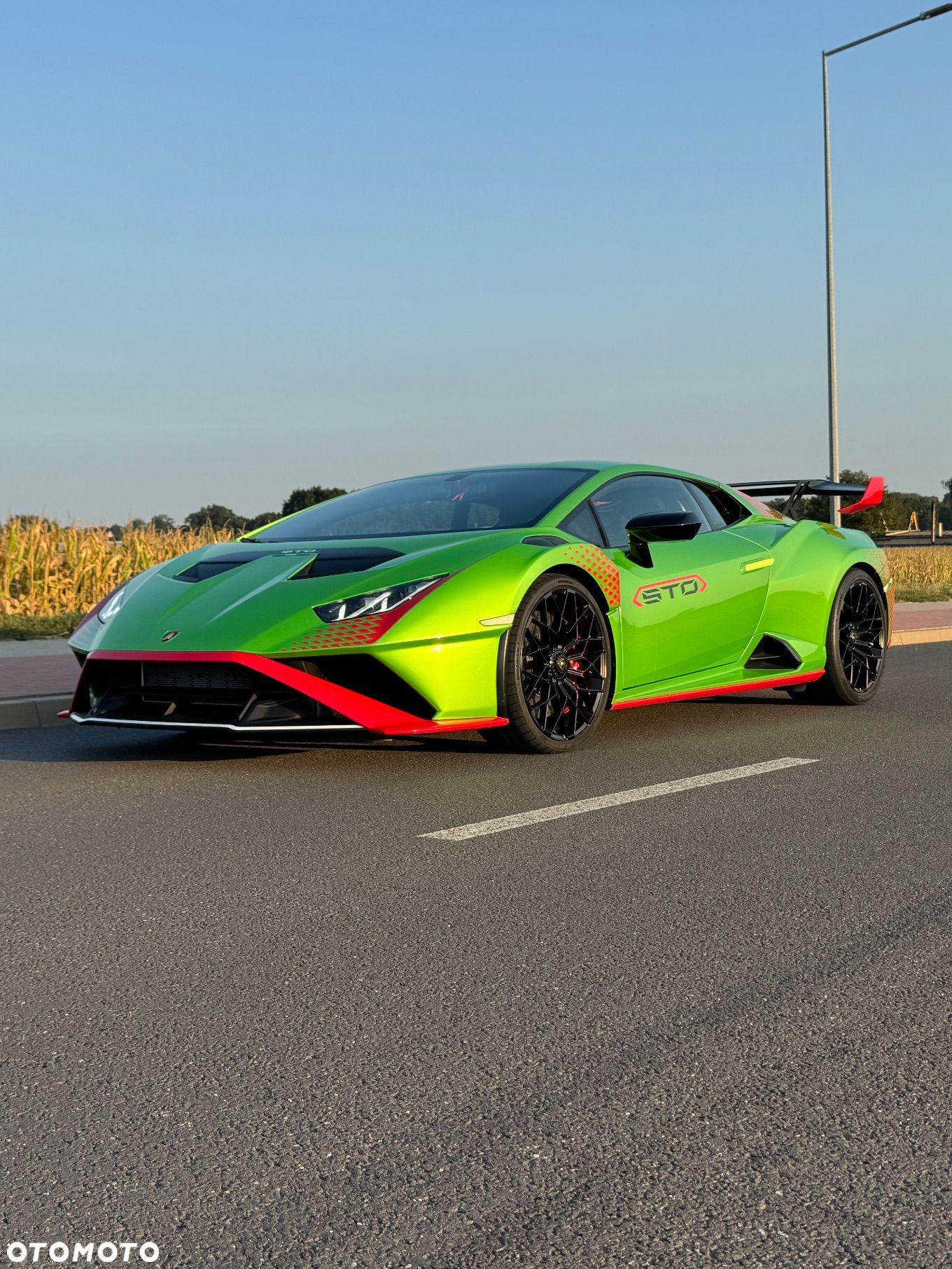 Lamborghini Huracan - 1