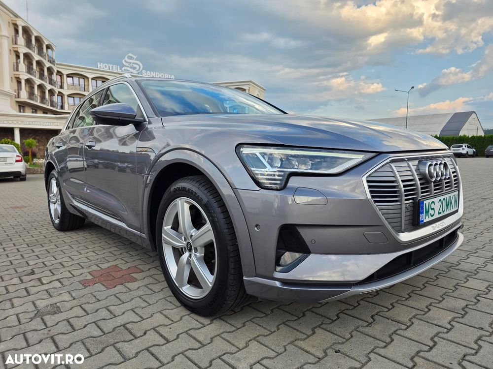 Audi e-tron 50 quattro advanced - 31