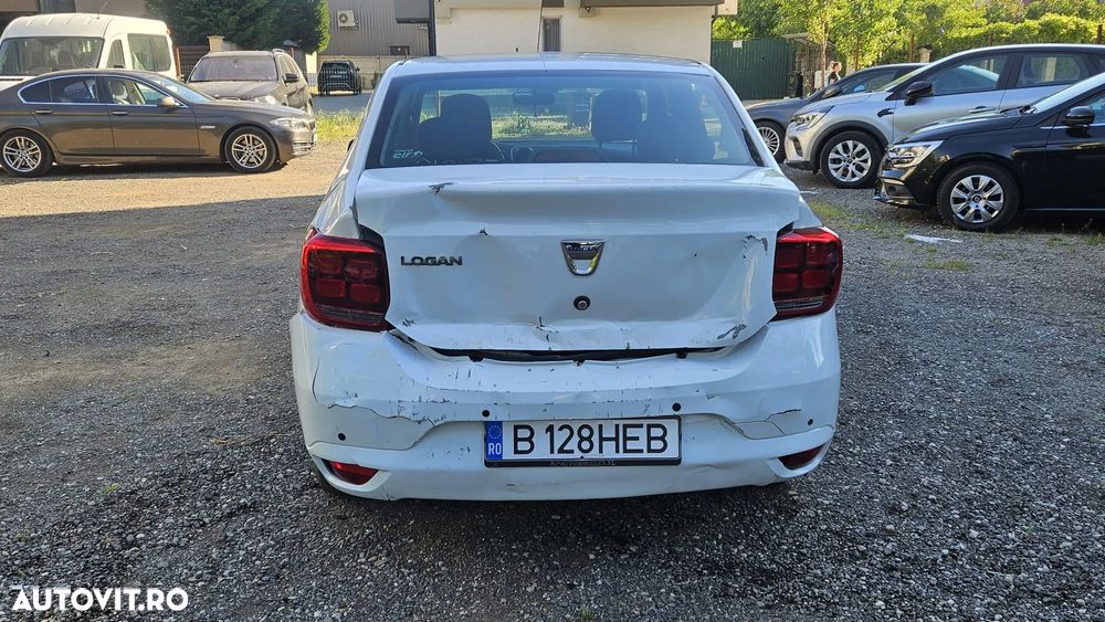 Dacia Logan 0.9 TCe Laureate - 5
