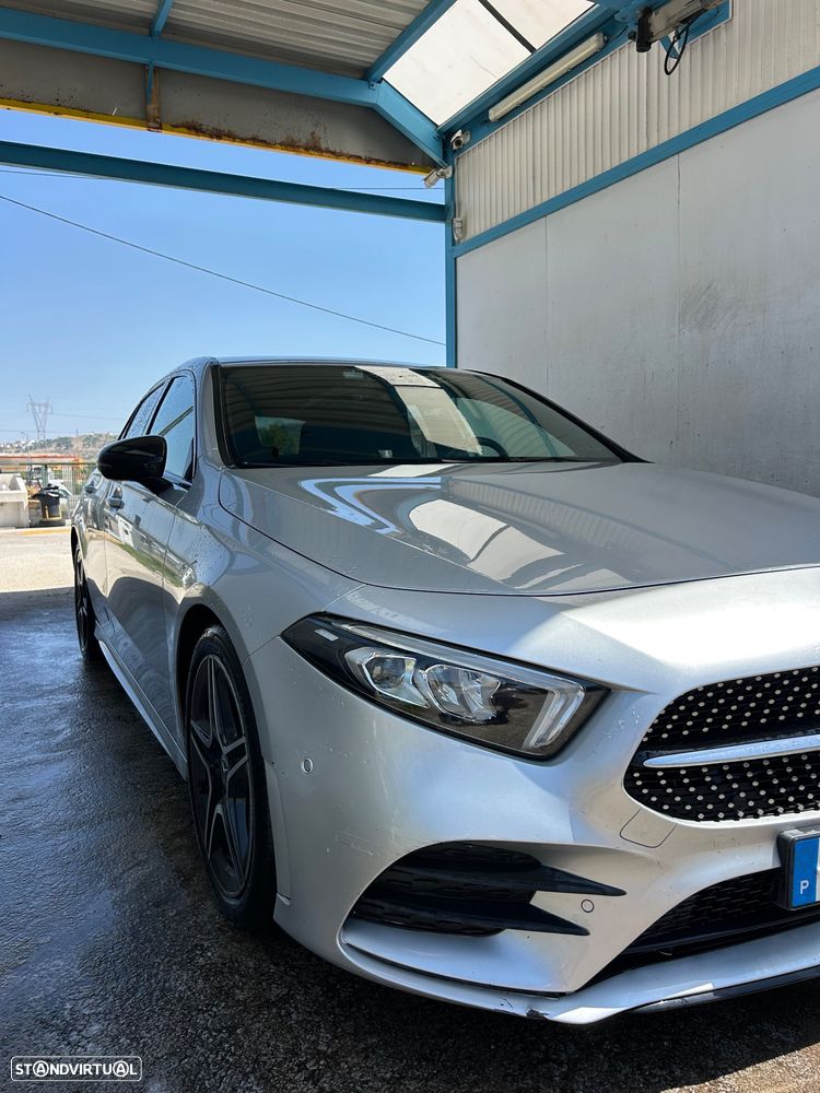 Mercedes-Benz A 180 d AMG Line - 2