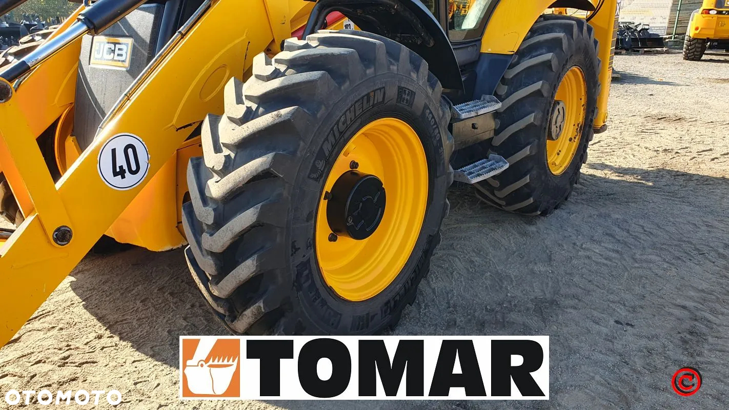 JCB JCB 4CX - 24