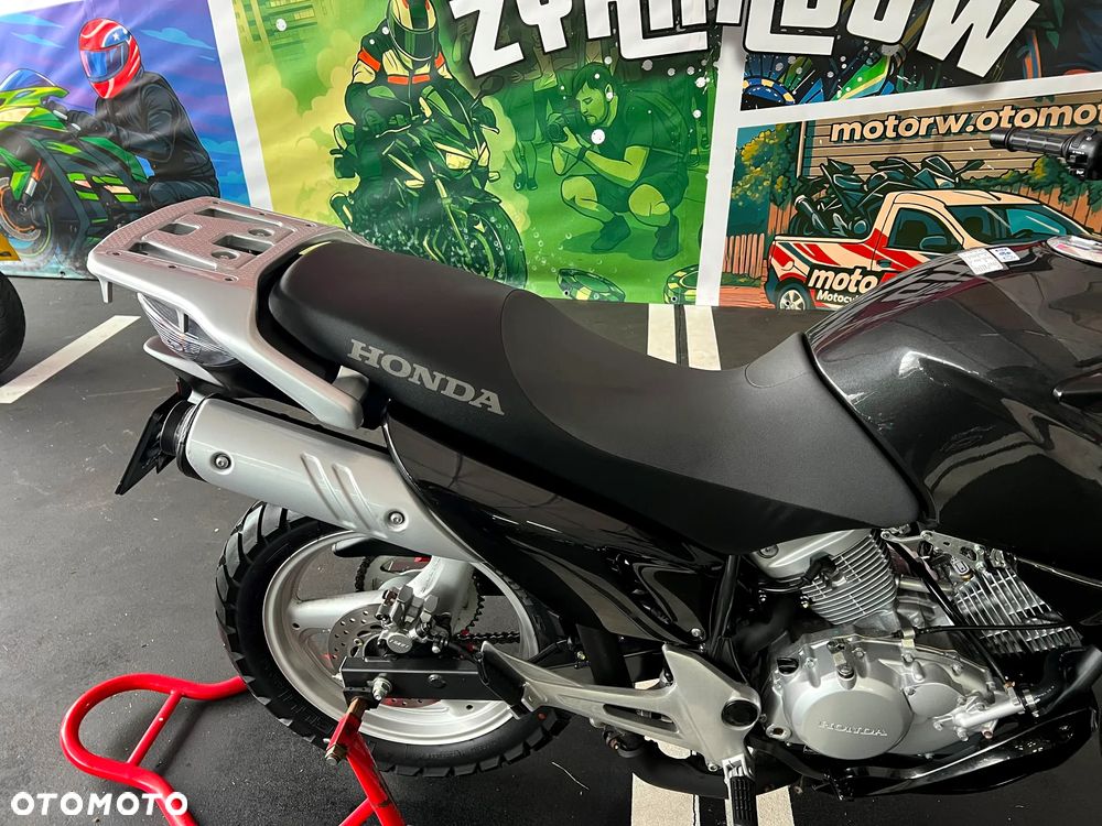 Honda XL - 7